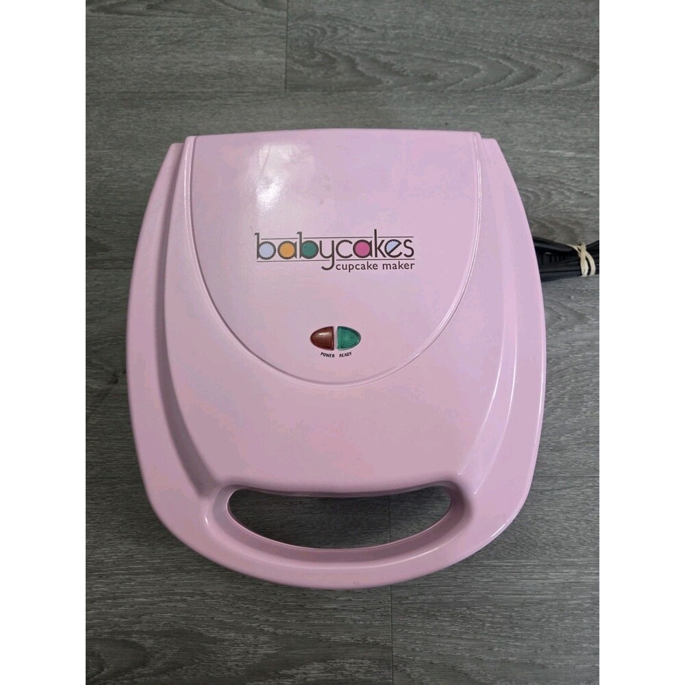 Babycakes Cupcake Maker - 8 Cupcakes Non-Stick Baker - Pink